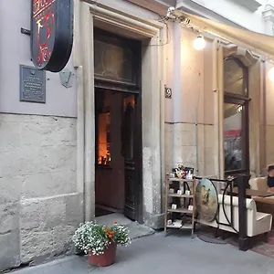 On Krakovskaya 9 Львов