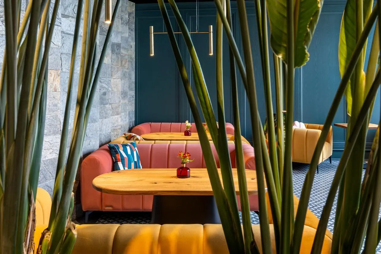 Hotel Loft7 Leópolis
